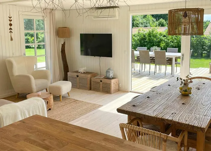 Southern Flair In Modern Danish Summer House Nedre Lysabild